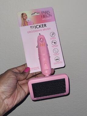 Paris Hilton Pink Pet Slicker Brush